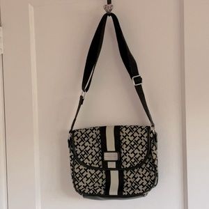 Tommy Hilfiger Shoulder Purse